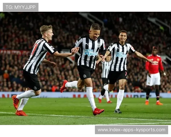 纽卡斯尔边路传中精准,替补头球定胜负