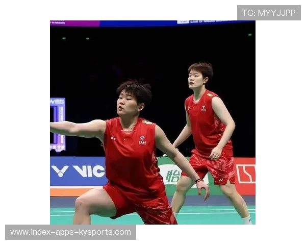 谭宁后场吊球连续得分